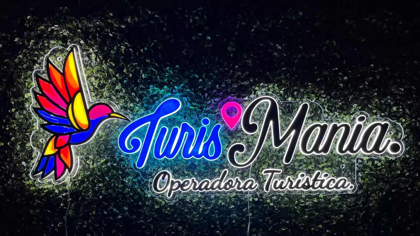 Producción de letreros LED para agencias de marketing